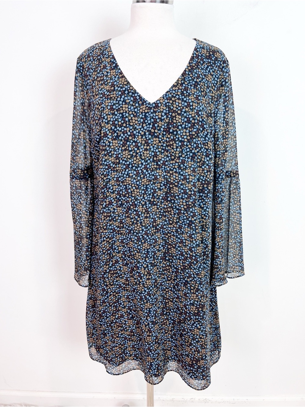 CABI BLUE BROWN FLORAL BELL SLEEVE POISE V-NECK DRESS WOMENS MEDIUM NWT